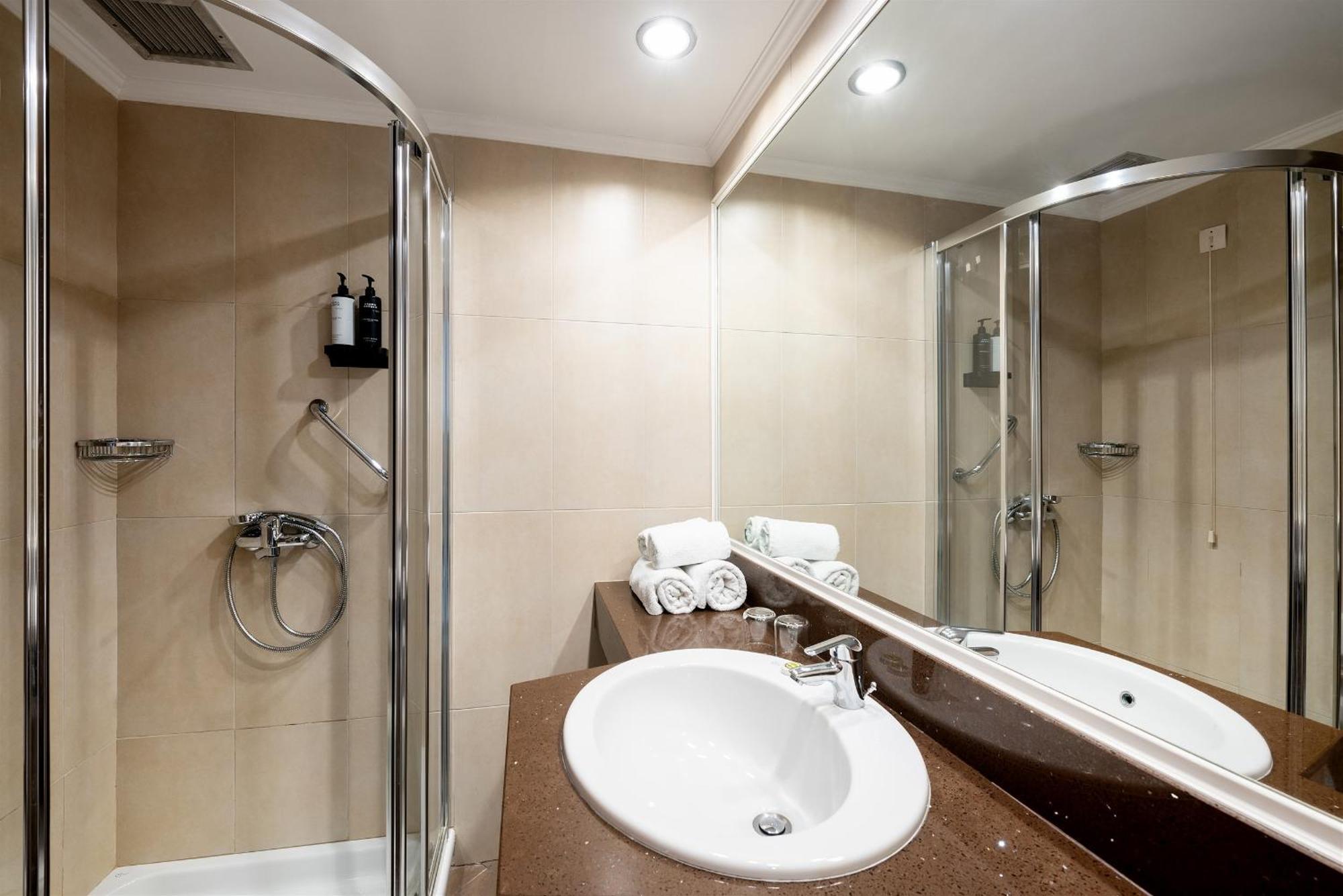 Pedi Beach Hotel Đảo Sými Ngoại thất bức ảnh