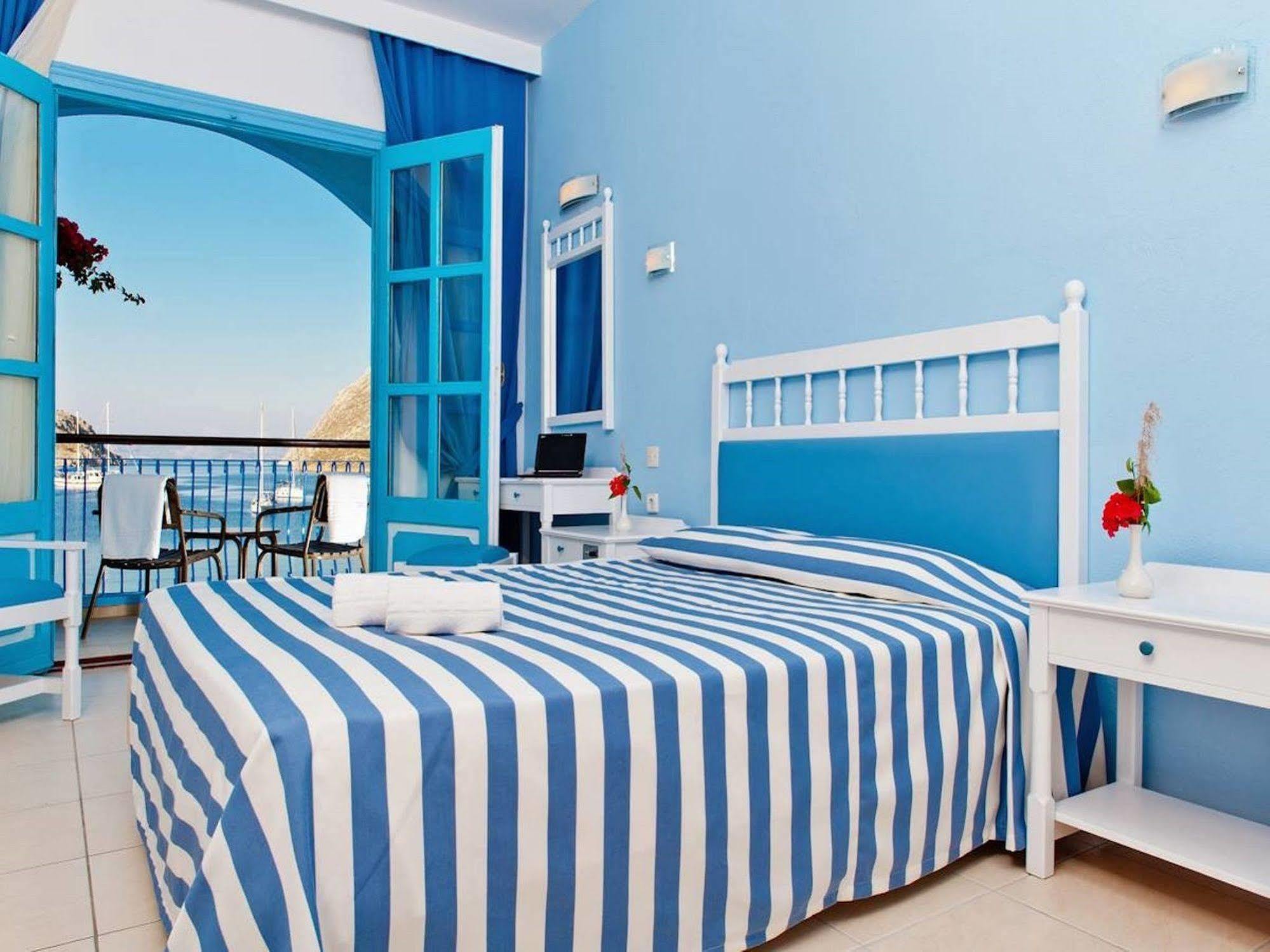 Pedi Beach Hotel Đảo Sými Ngoại thất bức ảnh